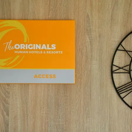 فندق The Originals Access Aeroport, 2*