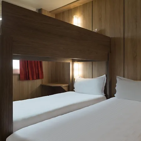 The Originals Access Aéroport, Hotel