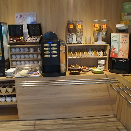 The Originals Access Aéroport,