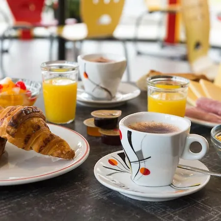 The Originals Access Aéroport, Hotel