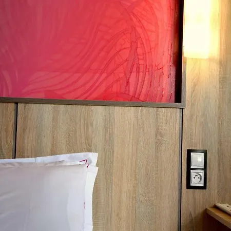 The Originals Access Aéroport, 3* Aurillac