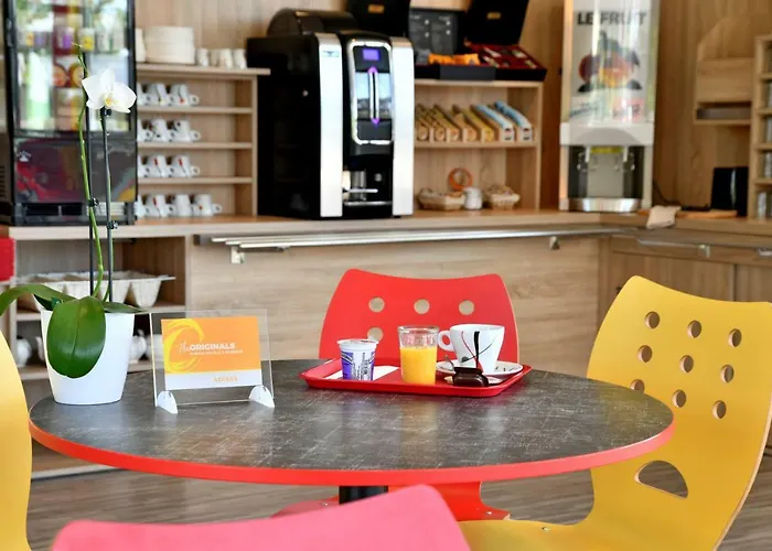 The Originals Access Aeroport, Hotel Aurillac